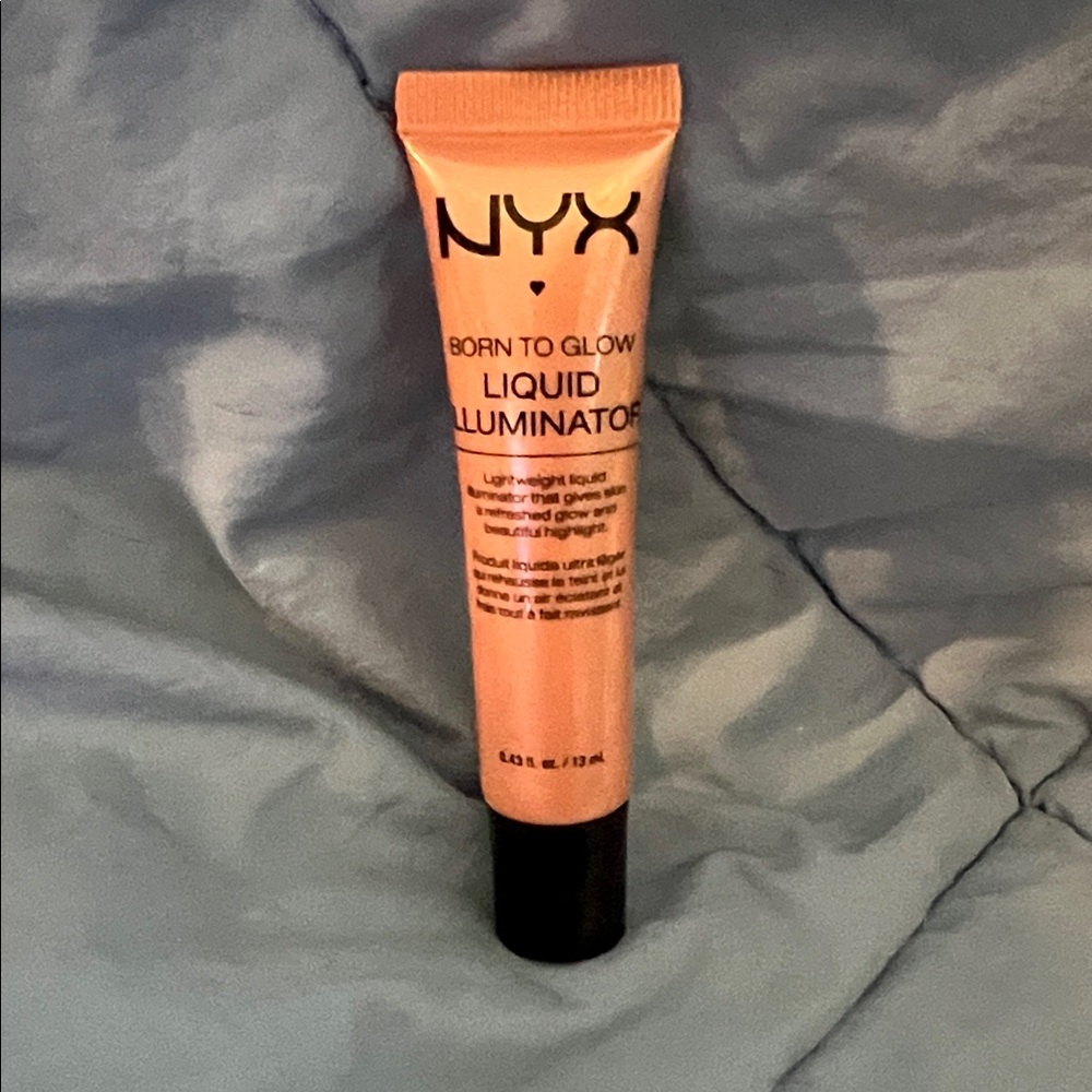✨ NYX Born to Glow! Liquid Illuminator – Warm Gold (Sunbeam)